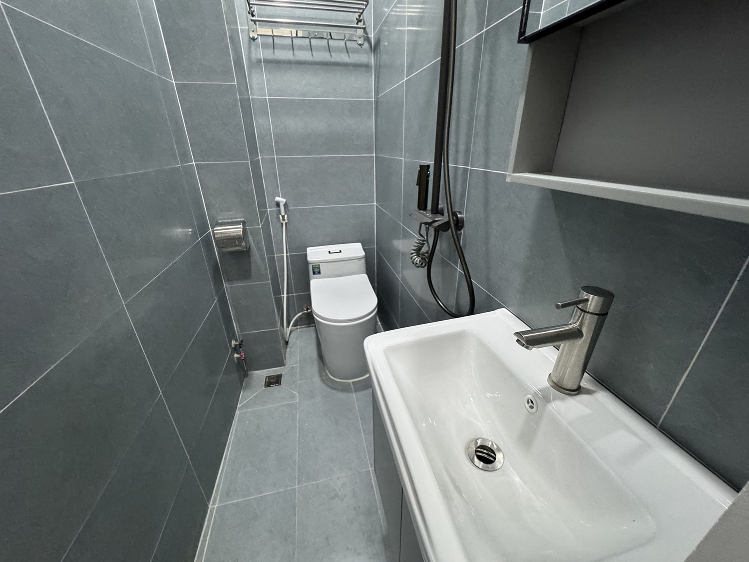 Nhà phố 3 lầu t.kế Tân Cổ Điển, full nội thất cao cấp, hẻm xe hơi khu VIP Lê Lợi-Gần ĐH Công Nghiệp